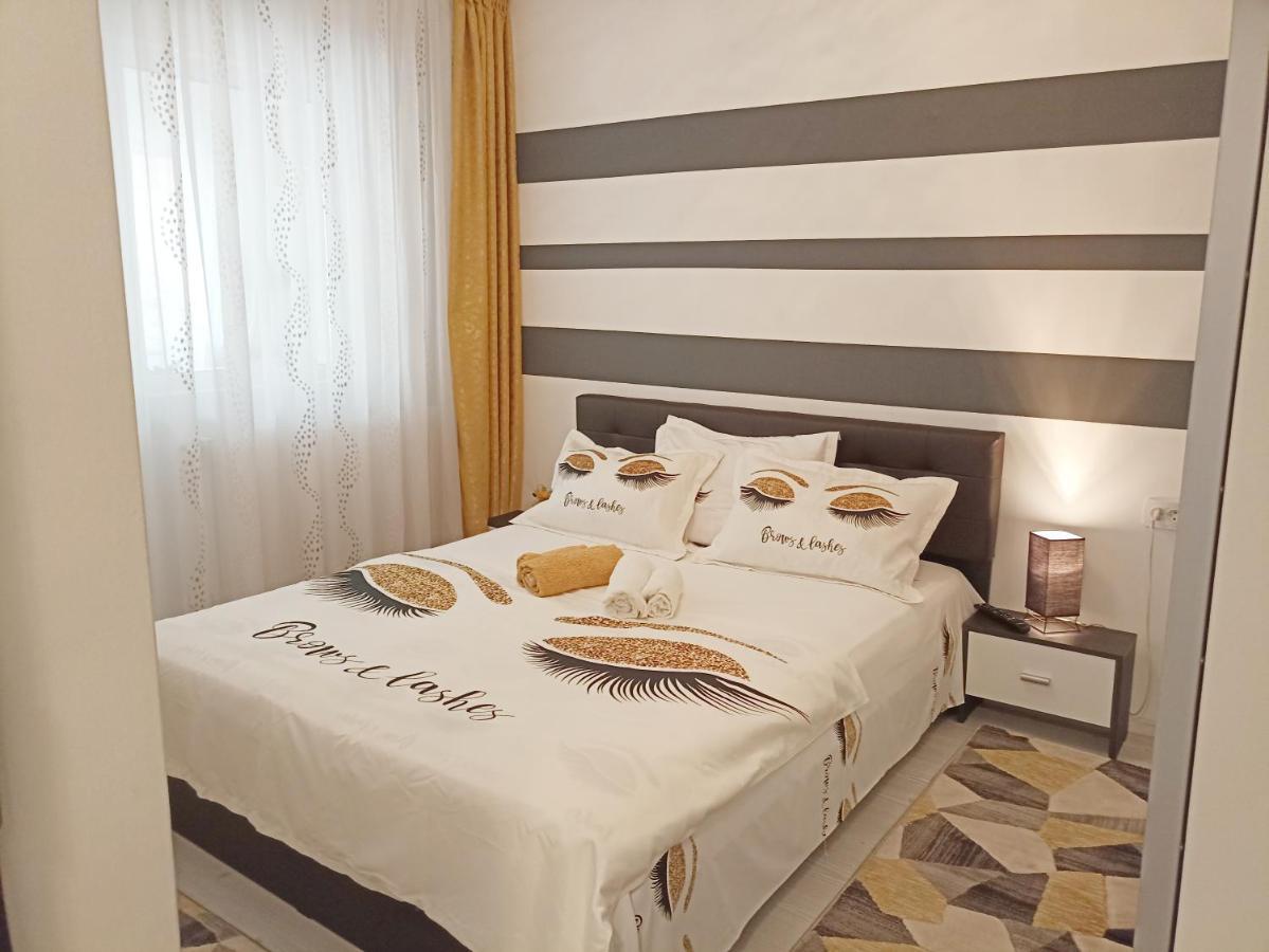 Apartament Sofy2 Băile Herculane Eksteriør billede