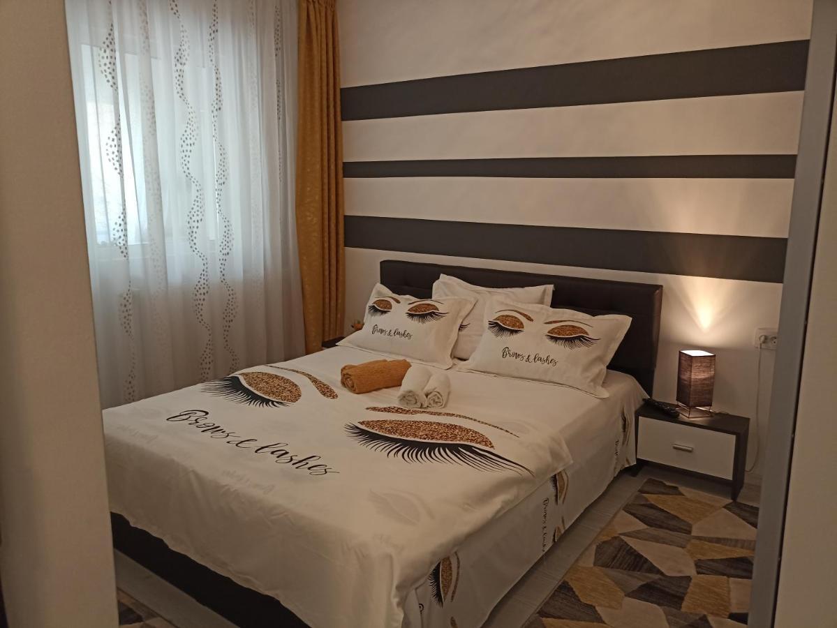 Apartament Sofy2 Băile Herculane Eksteriør billede