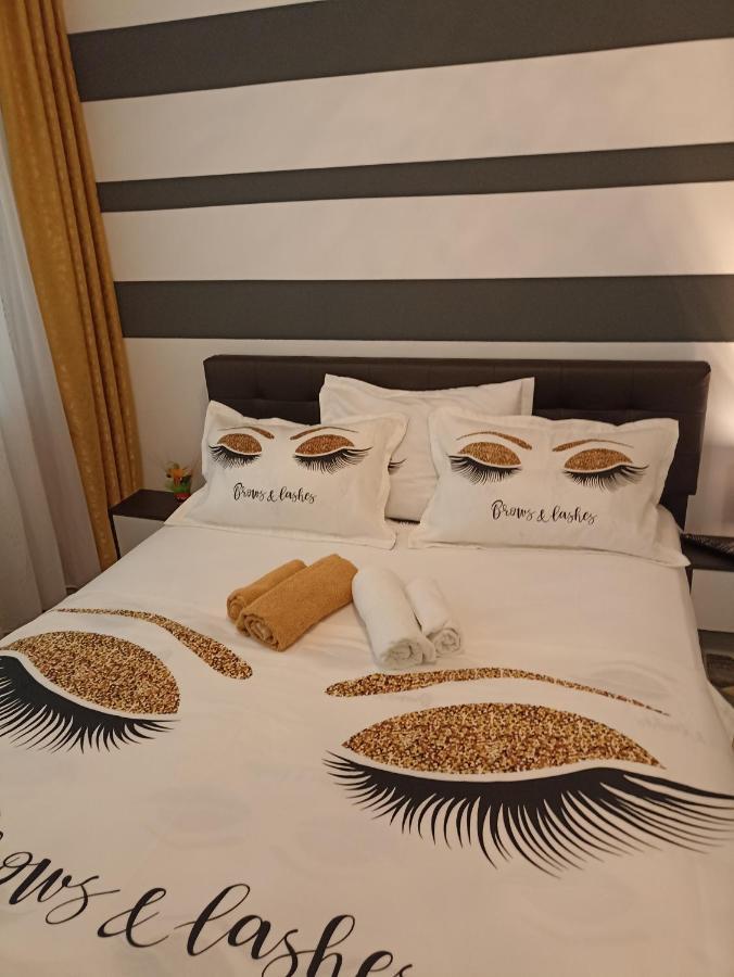 Apartament Sofy2 Băile Herculane Eksteriør billede